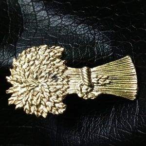 Wheat pin